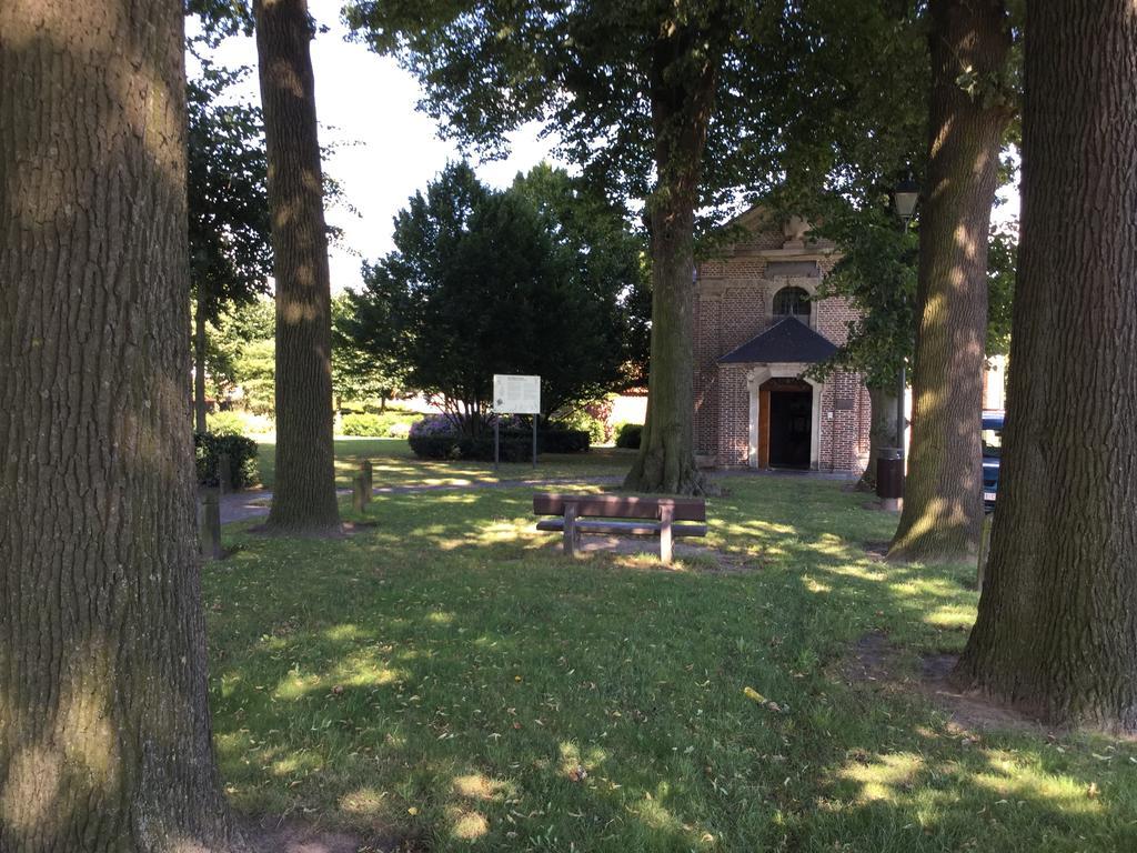 B&B De Grote Plaats Hoogstraten Luaran gambar