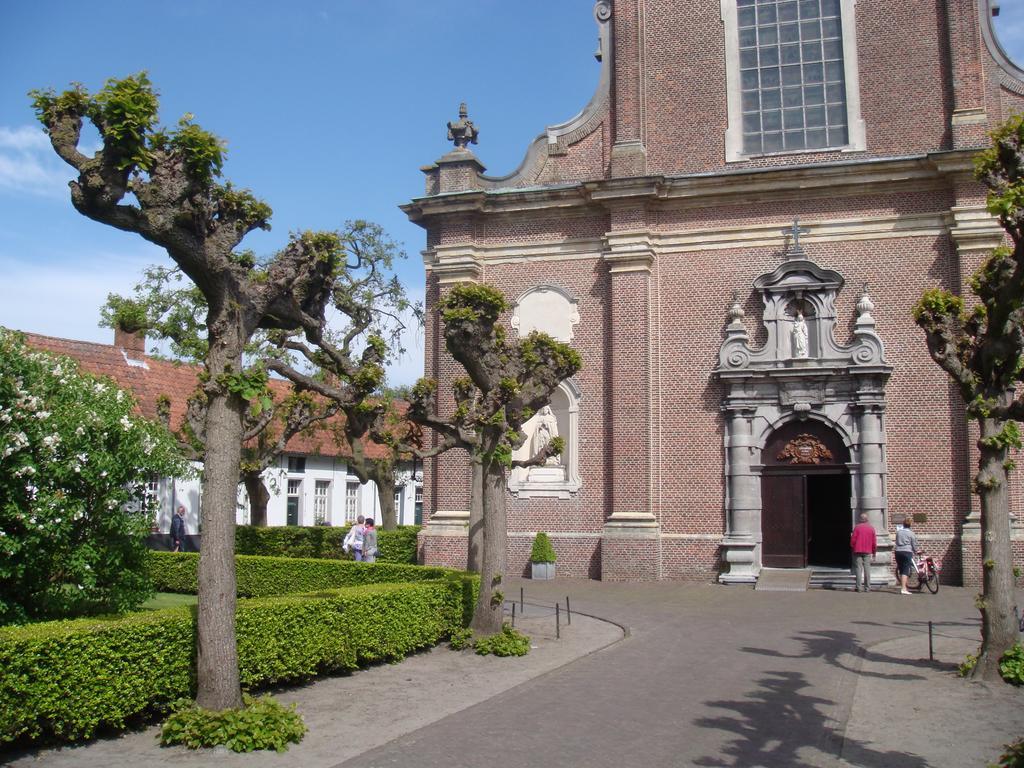 B&B De Grote Plaats Hoogstraten Luaran gambar